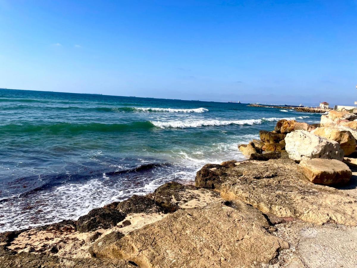 Sea View Cozy Apartment Haifa Eksteriør bilde